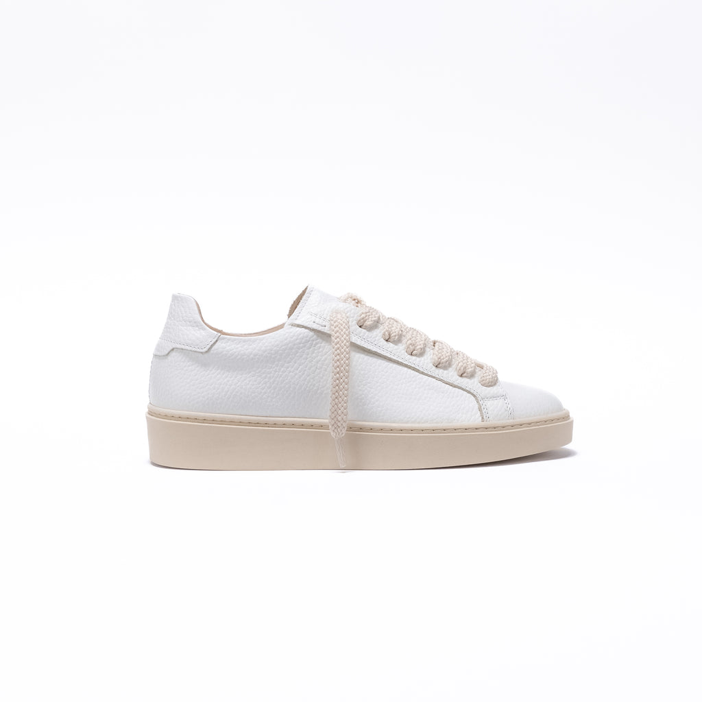PANAREA - Sneaker Essenziale in Pelle Bottolata - Panna