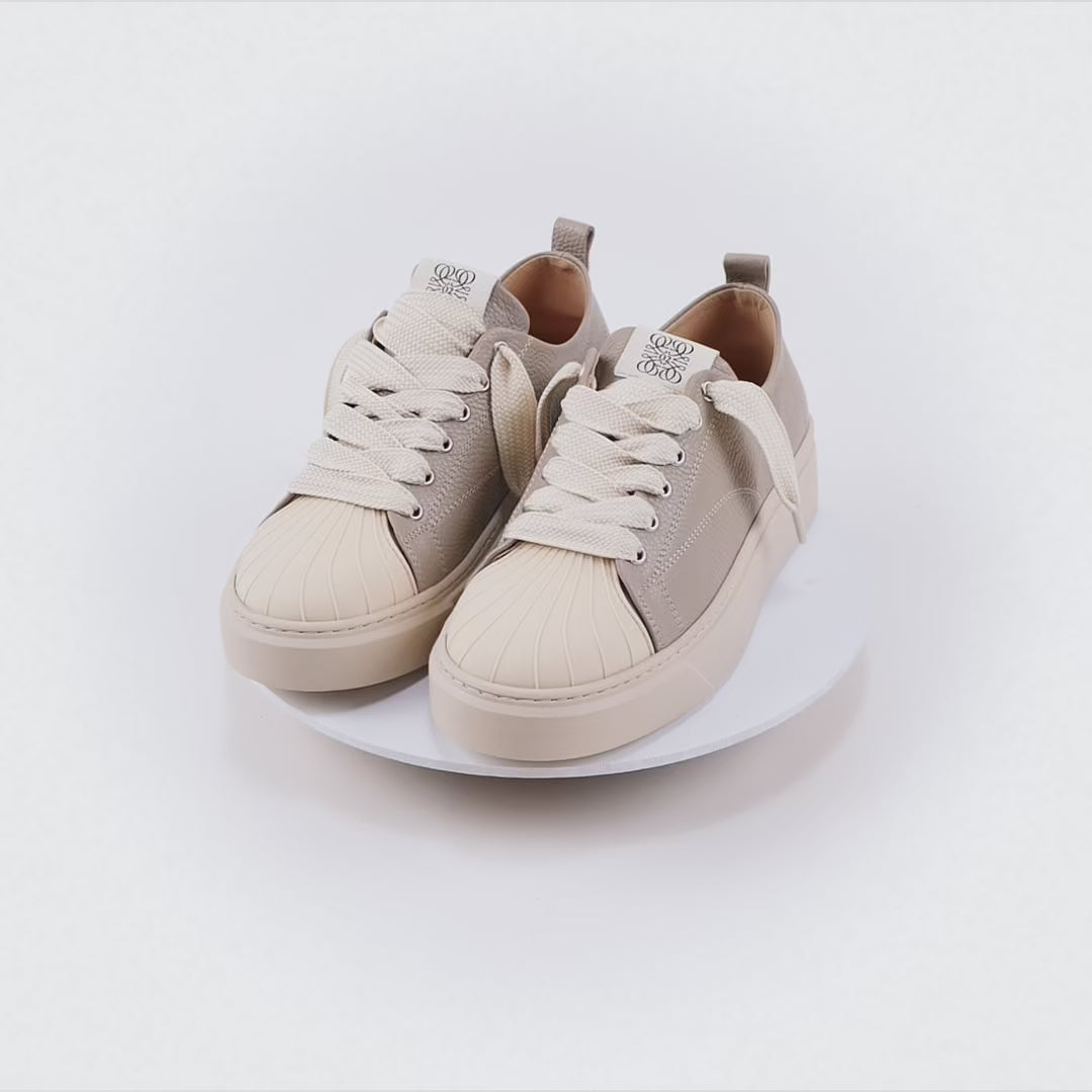 SORRENTO - Sneaker Bassa in Pelle Bottolata con Punta in Gomma – Grigio Perla